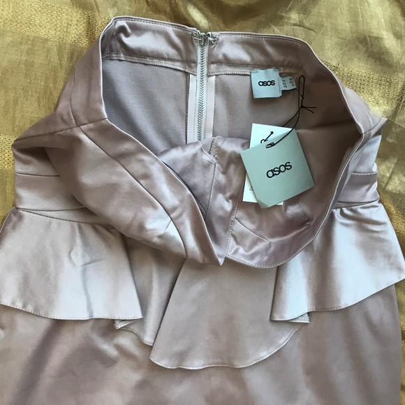 NEW! ASOS Champagne/Blush Peplum Strapless Dress - Picture 4 of 5